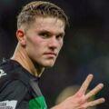 Another contender emerges for the Sporting forward