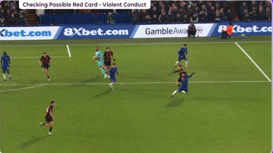 Cucurella's hair pulled again in a Premier League match