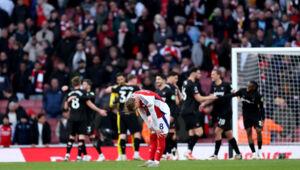 West Ham wins two consecutive away matches at Arsenal in the Premier League for the first time since 2007