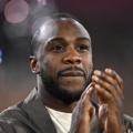 Images agréables. Michail Antonio a assisté à un match de West Ham pour la première fois depuis un terrible accident
