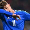 The dynasty continues. Daniel Maldini debuts in Italy's starting lineup