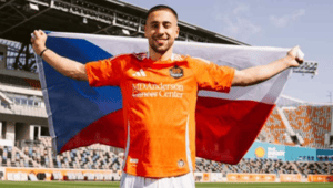Houston Dynamo добавляет европейский класс с приходом Ондржея Лингра