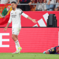Ceballos frappe Yamal au visage lors du Clasico. Quelle a été la réaction des arbitres ?