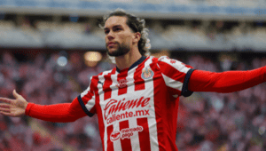 Chivas готовят летнюю перестройку состава: ожидается уход нескольких игроков