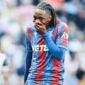 Comment ça marche ? L’arbitre, aidé par la VAR, annule un but de Crystal Palace pour un hors-jeu contesté