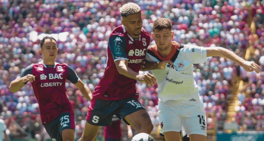 Saprissa et Alajuelense font match nul 3-3 lors d'une première manche finale palpitante sous la pluie
