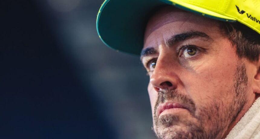 La star d'Aston Martin Fernando Alonso partage des photos personnelles de ses vacances à Monaco