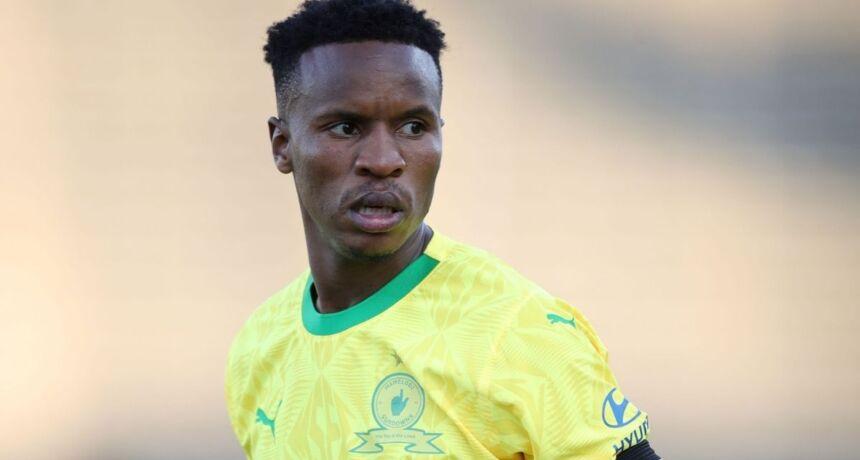 Themba Zwane reveals what Miguel Cardoso could improve at Mamelodi Sundowns!