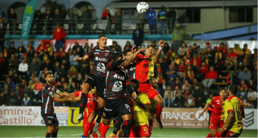 Herediano Hold Firm as Alajuelense Dominate Scoreless First Leg