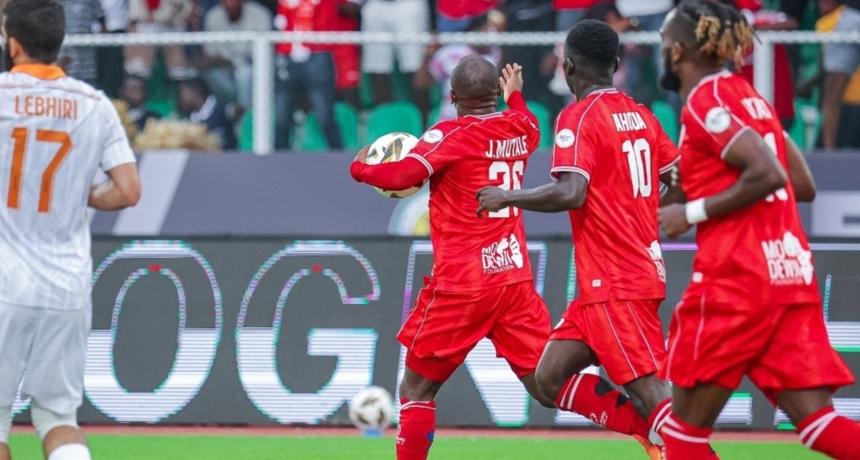 Coach Fadlu Davids' dreams also ended, an' dream shattered after RS ​​Berkane win the Confederation Cup!