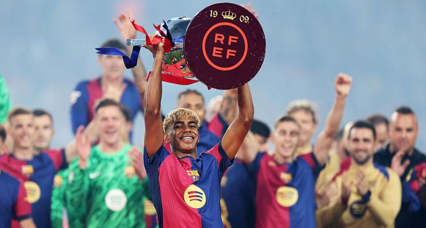 Romano: Lamine Yamal extends contract with Barcelona