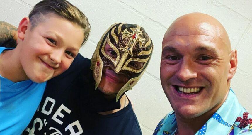 “Te convertirás en parte del negocio familiar”: Tyson Fury quiere que su hijo mayor siga sus pasos