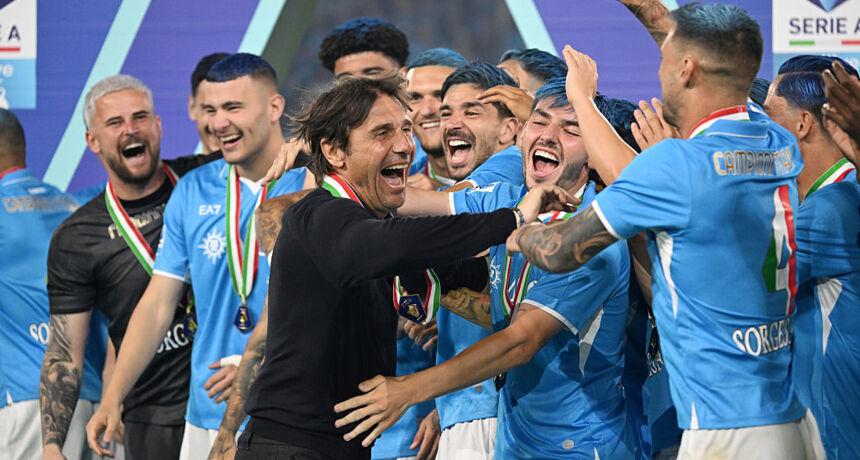 Agreement reached? Napoli confident Antonio Conte will stay at the club