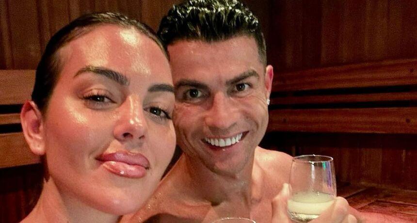 Love. Georgina Rodriguez shares photo from romantic dinner with Cristiano
