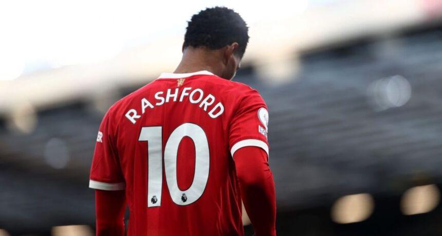 Barcelona are keeping tabs on Rashford, but another player is the priority