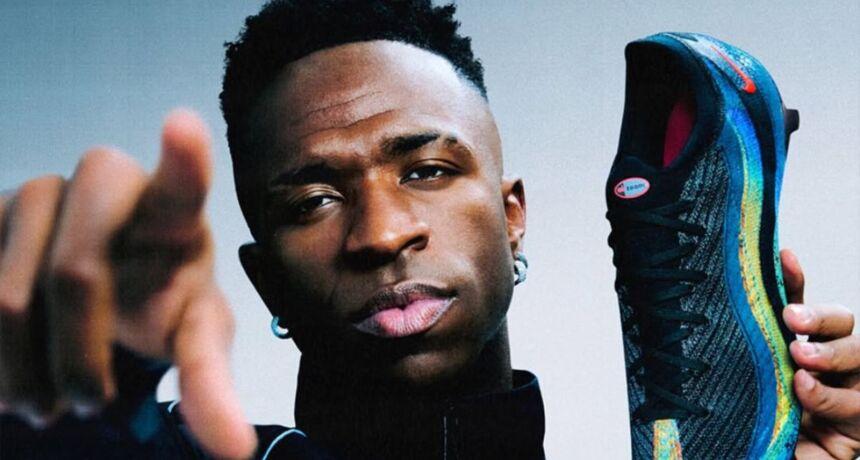 Vinicius Junior shows off his new personalized Nike boots