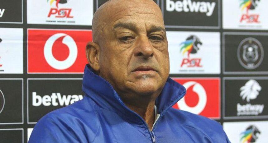 Owen Da Gama demands a reward for his left-back after the end of the season!