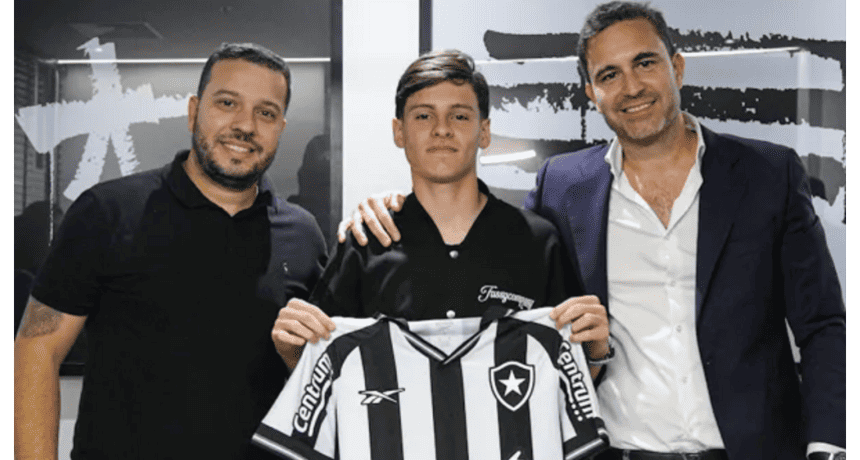 Botafogo Sign Álvaro Montoro in Major Deal Ahead of Club World Cup