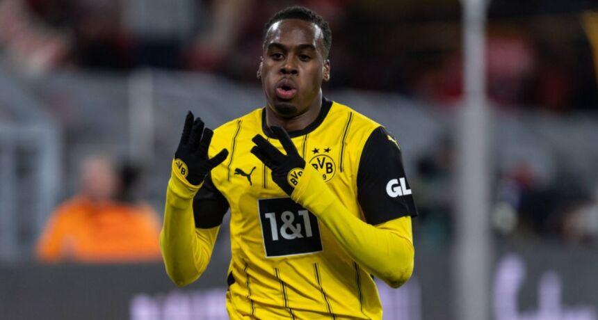 Borussia has the final say. Gittens agrees contract with Chelsea