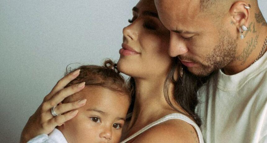 Officially married? Neymar's girlfriend claims they are already wed