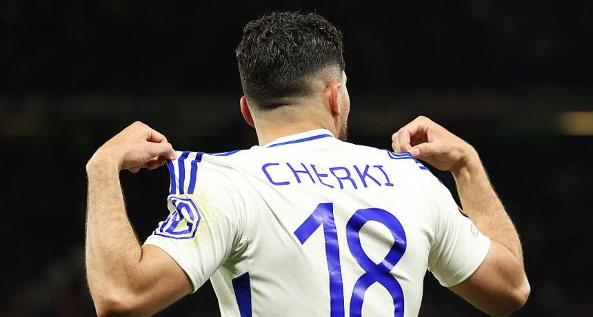 Another reinforcement. Rayan Cherki joins Manchester City