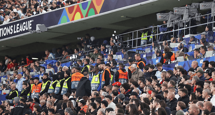 Tragedy. A fan dies during Nations League final