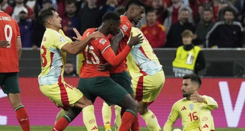 Is this not a foul? Referee denies Portugal a penalty in controversial moment against Spain