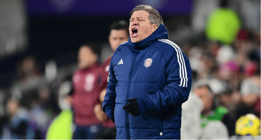 Miguel Herrera Urges Focus and Growth as Costa Rica Eyes Gold Cup Glory