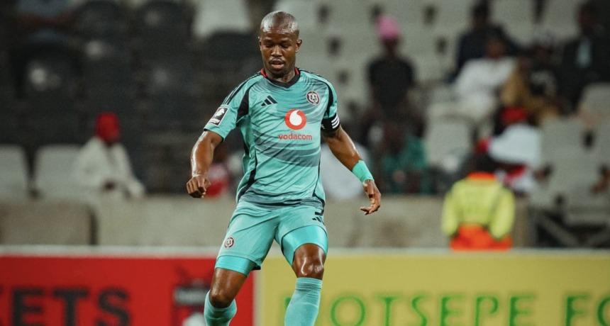 Hugo Broos praises Orlando Pirates' superstar