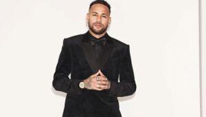 Icône de style : Neymar partage une photo personnelle dans une tenue flashy