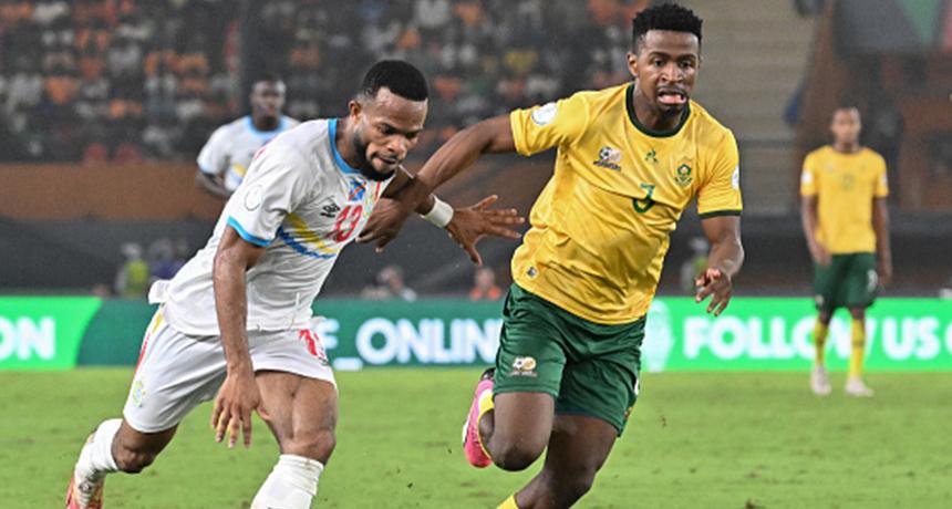 Kaizer Chiefs set sights on luring Terrence Mashego from Mamelodi Sundowns