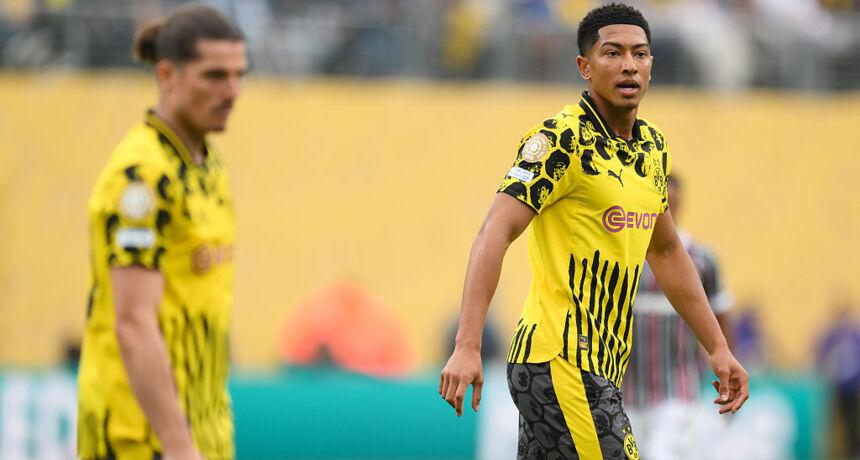 Job Bellingham makes his debut for Borussia Dortmund