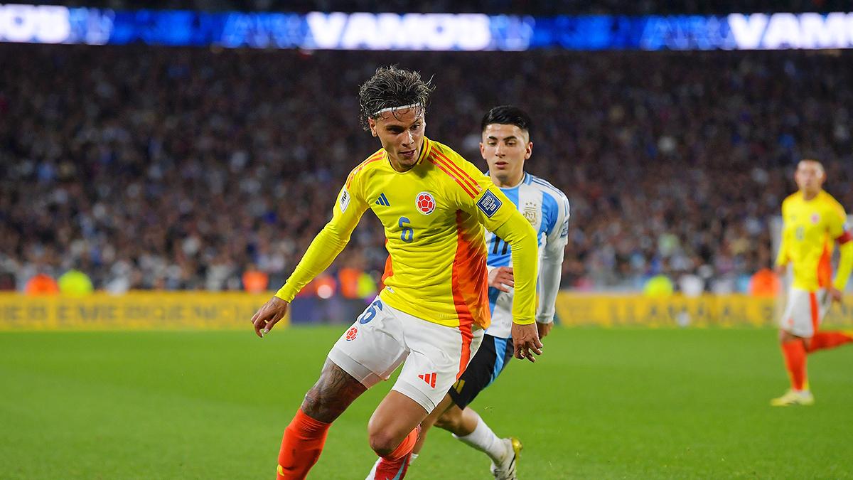 PSG to sign Colombian national team star