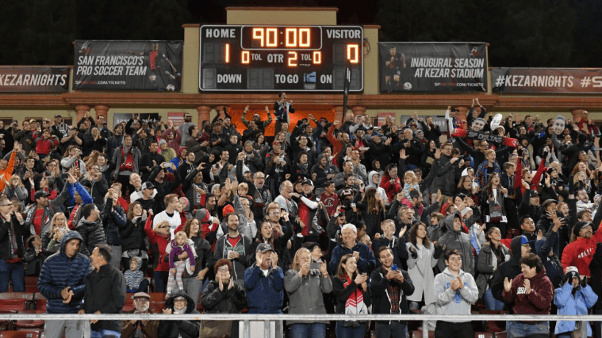 El fútbol profesional regresa a San Francisco con polémica y una inversión millonaria