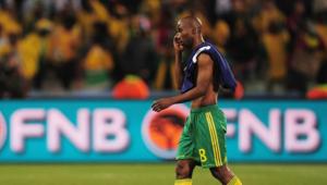 La leyenda Siyabonga Nomvethe expresa total apoyo a Nasreddine Nabi
