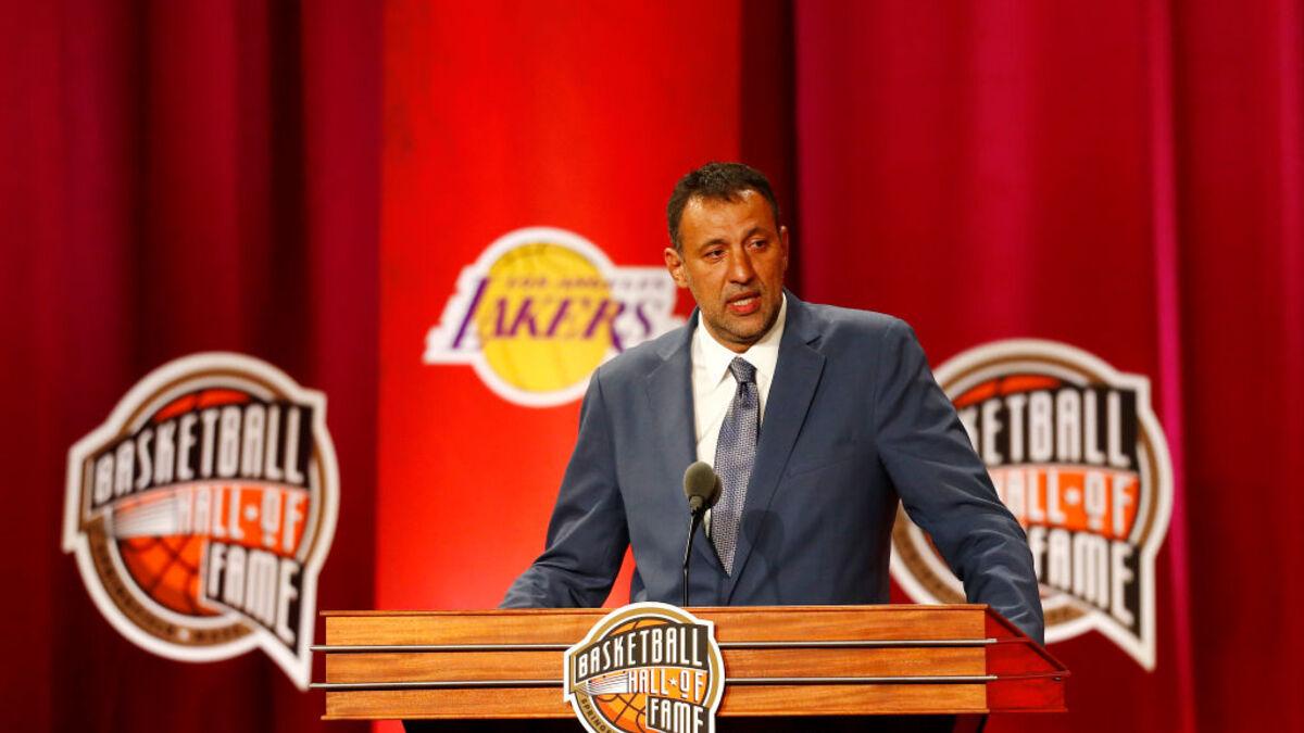 NBA legend involved in traffic accident and undergoes emergency surgery