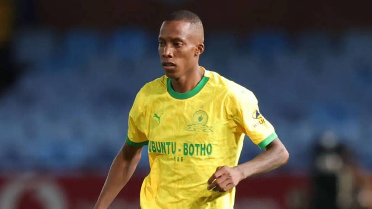 Divine Lunga Makes FIFA Team of the Week at Club World Cup
