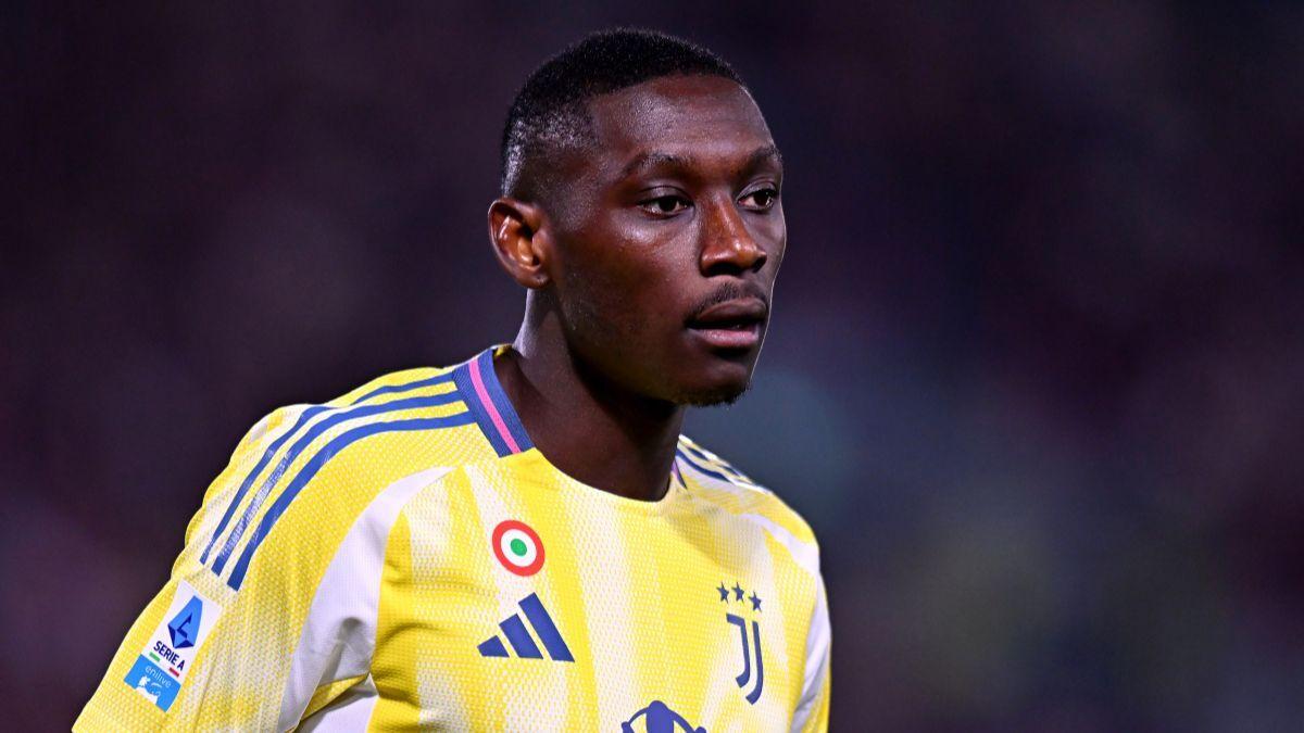 Juventus risks losing Kolo Muani. Forward on the radar of Chelsea and Man United