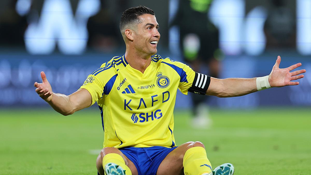 C'est officiel ! Cristiano Ronaldo reste à Al-Nassr