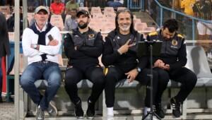 El gigante marroquí se interesa por el entrenador de Kaizer Chiefs. ¿De quién se trata?