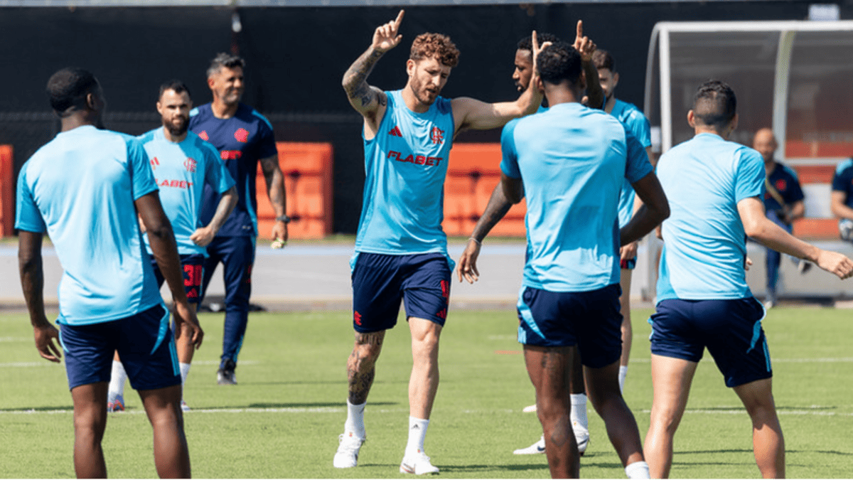 Flamengo Eyes Perfect Group Stage Finish as LAFC Bows Out Early