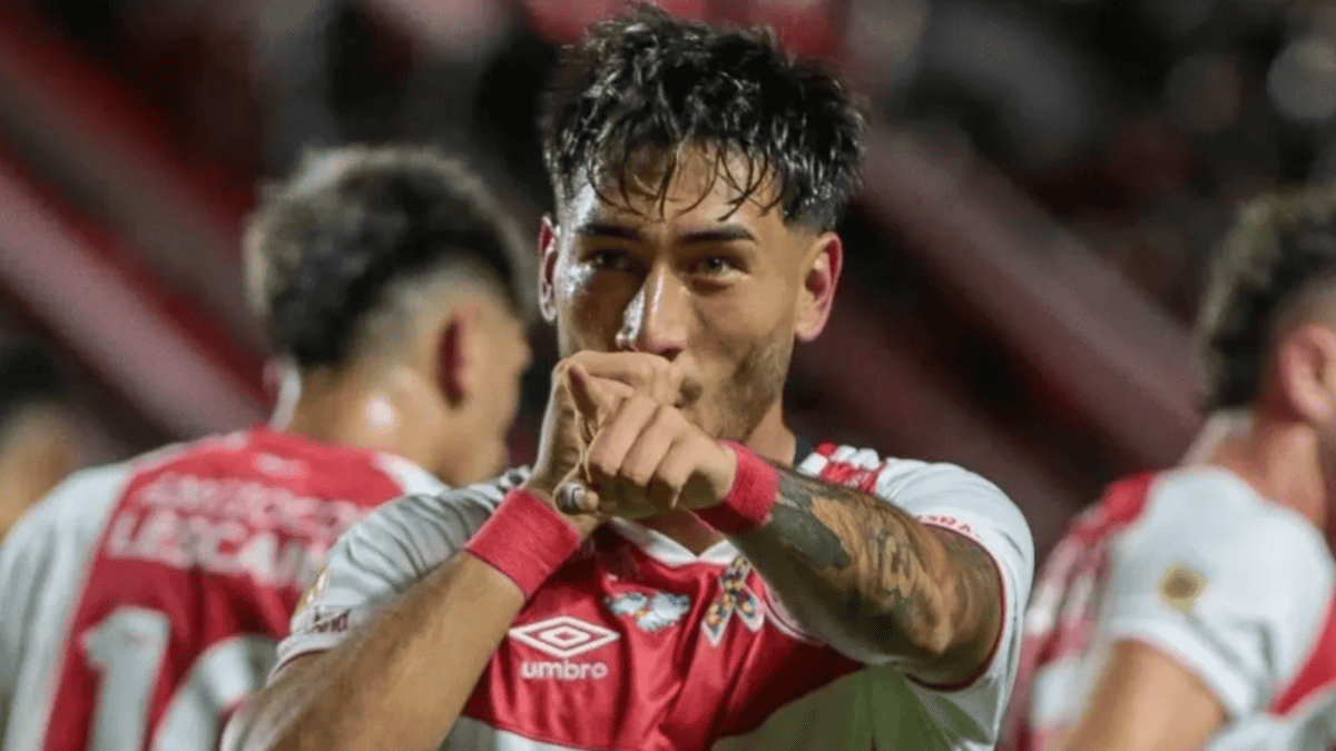 Coup dur pour Gallardo : la cible de River, Román Vega, se rapproche d’un transfert en Europe