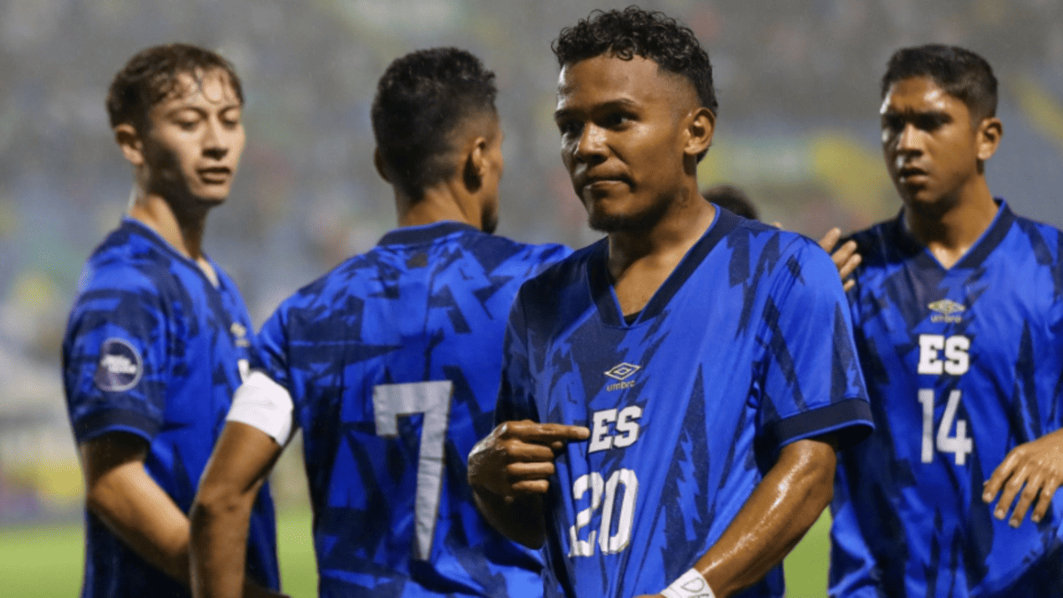 El Salvador Faces Uphill Battle Against Canada for Quarterfinal Berth