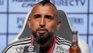 Colo Colo Faces Midfield Crisis Without Arturo Vidal for Upcoming Clásicos