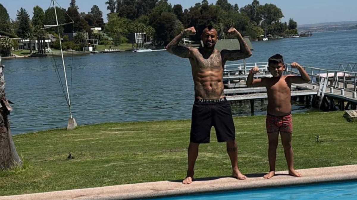 "My super player": Arturo Vidal shares a heartfelt photo with his youngest son