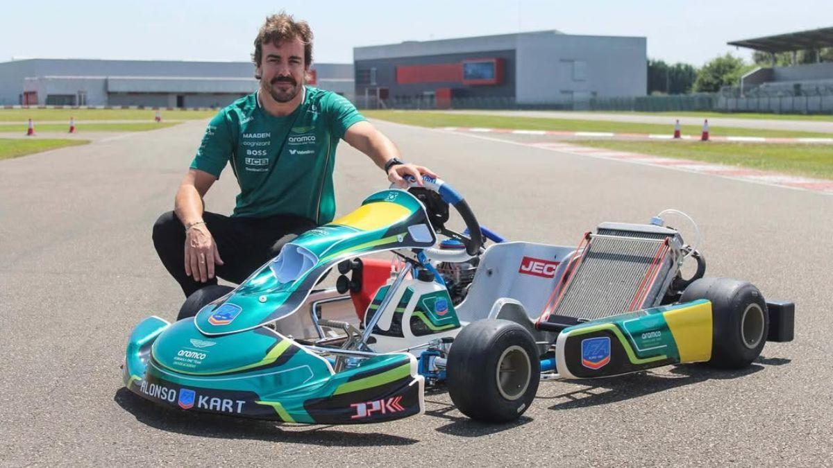 Fernando Alonso announces partnership between his FA Alonso Kart brand and Aston Martin Aramco Driver Academy