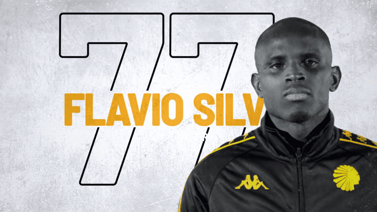 Second transfer for Nasreddine Nabi for a day! Kaizer Chiefs signs Flavio Silva