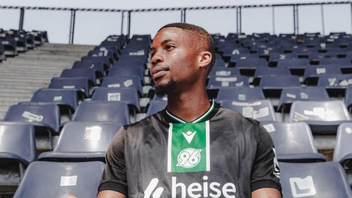 "High potential" – Hannover 96 head coach assesses Ime Okon