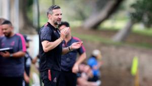 Wydad pourrait changer d'entraîneur principal. L'ancien manager des Orlando Pirates à l'étude
