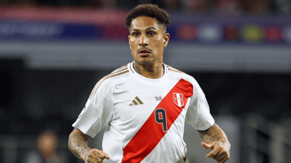 Paolo Guerrero Announces His Farewell from Peru’s National Team